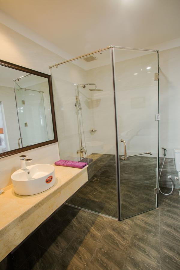 Osaka Quy Nhon Hotel Экстерьер фото